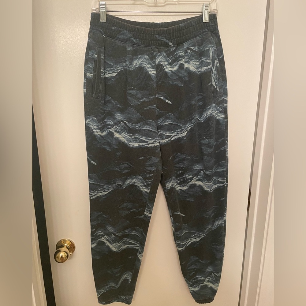 Fabletics green joggers